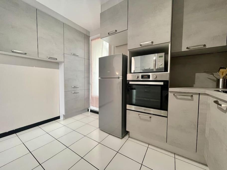 Duplex 70M2 - Vue Cite Medievale - Parking Gratuit Carcassonne Bagian luar foto