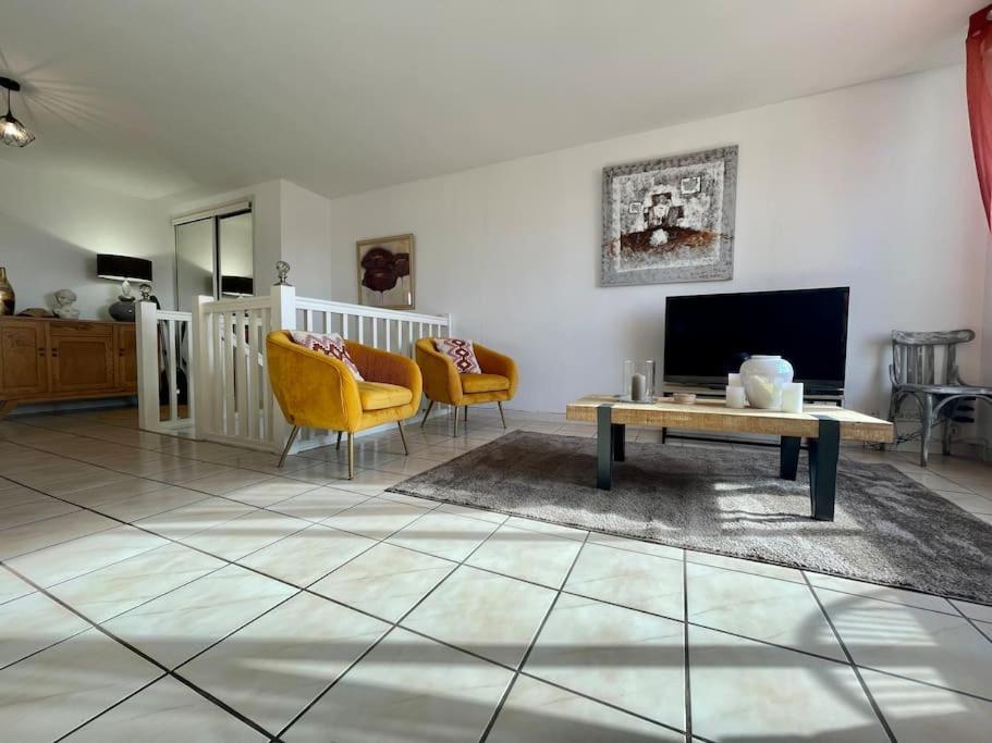 Duplex 70M2 - Vue Cite Medievale - Parking Gratuit Carcassonne Bagian luar foto